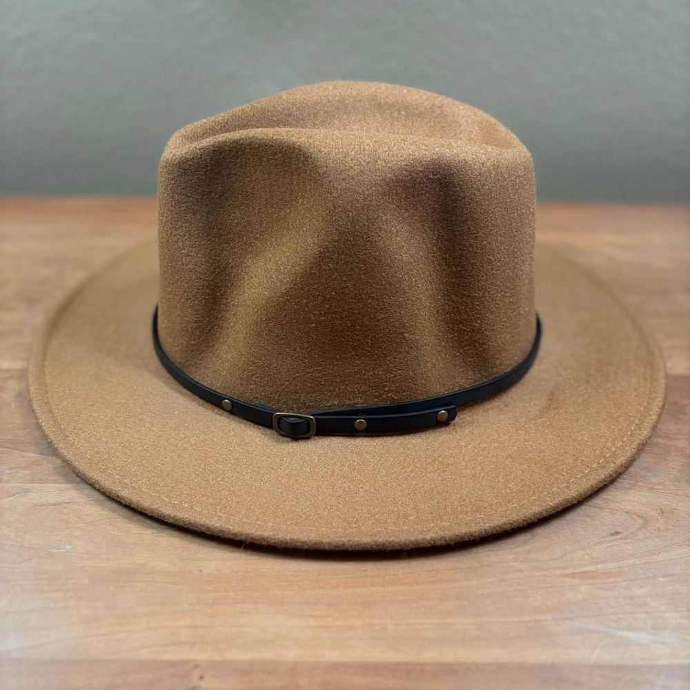 Fedora, Classic Unisex Camel Brown Adjustable Hat with Buckle Black Trim - Picture 10 of 11